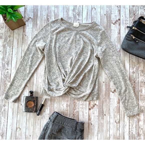 Caution To The Wind Tops - Caution to the wind front twist sweater